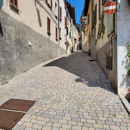 Ferienwohnung Casa Gianna Castiglione dʼIntelvi Exterior foto