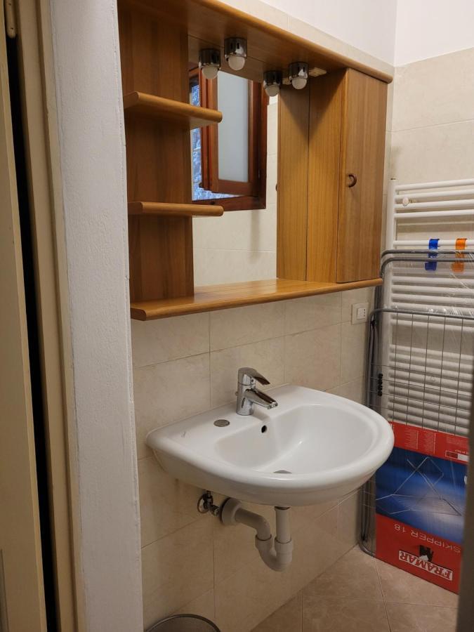 Ferienwohnung Casa Gianna Castiglione dʼIntelvi Exterior foto